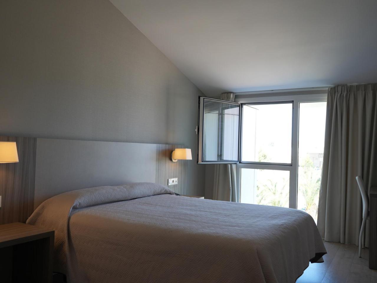 Hotel Villa Ceuti Extérieur photo