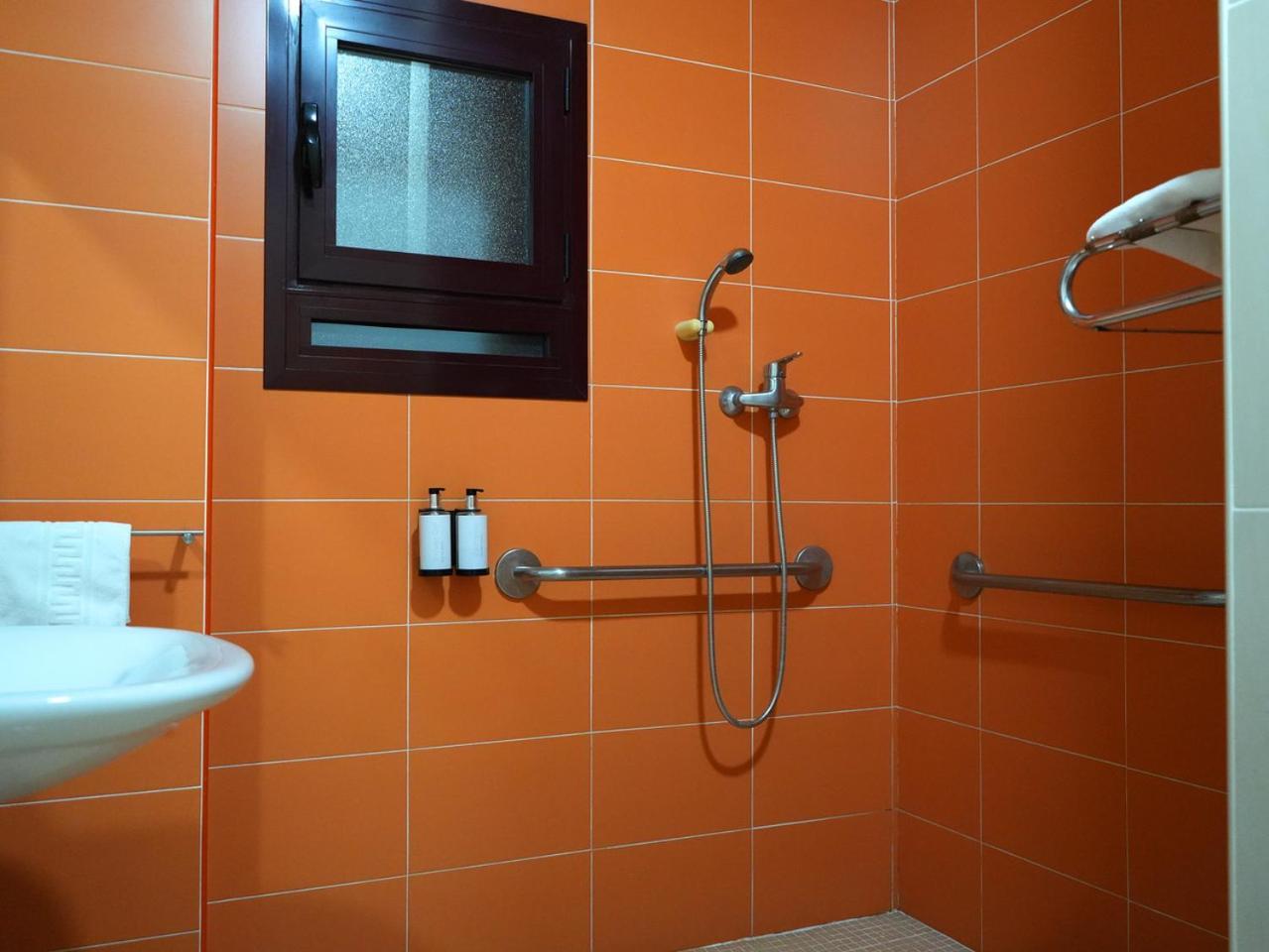 Hotel Villa Ceuti Extérieur photo