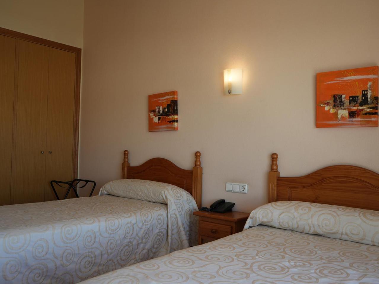 Hotel Villa Ceuti Extérieur photo
