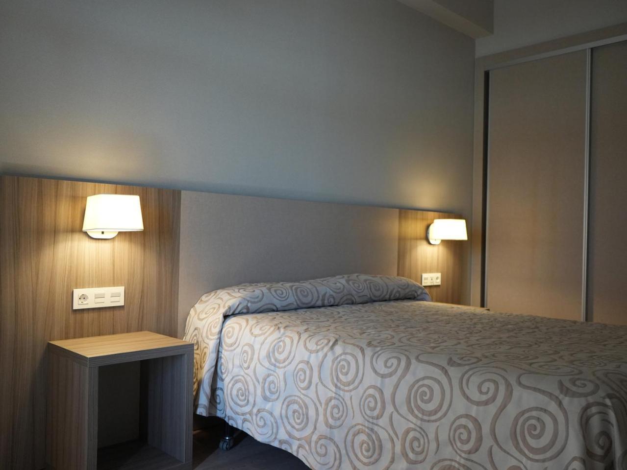 Hotel Villa Ceuti Extérieur photo