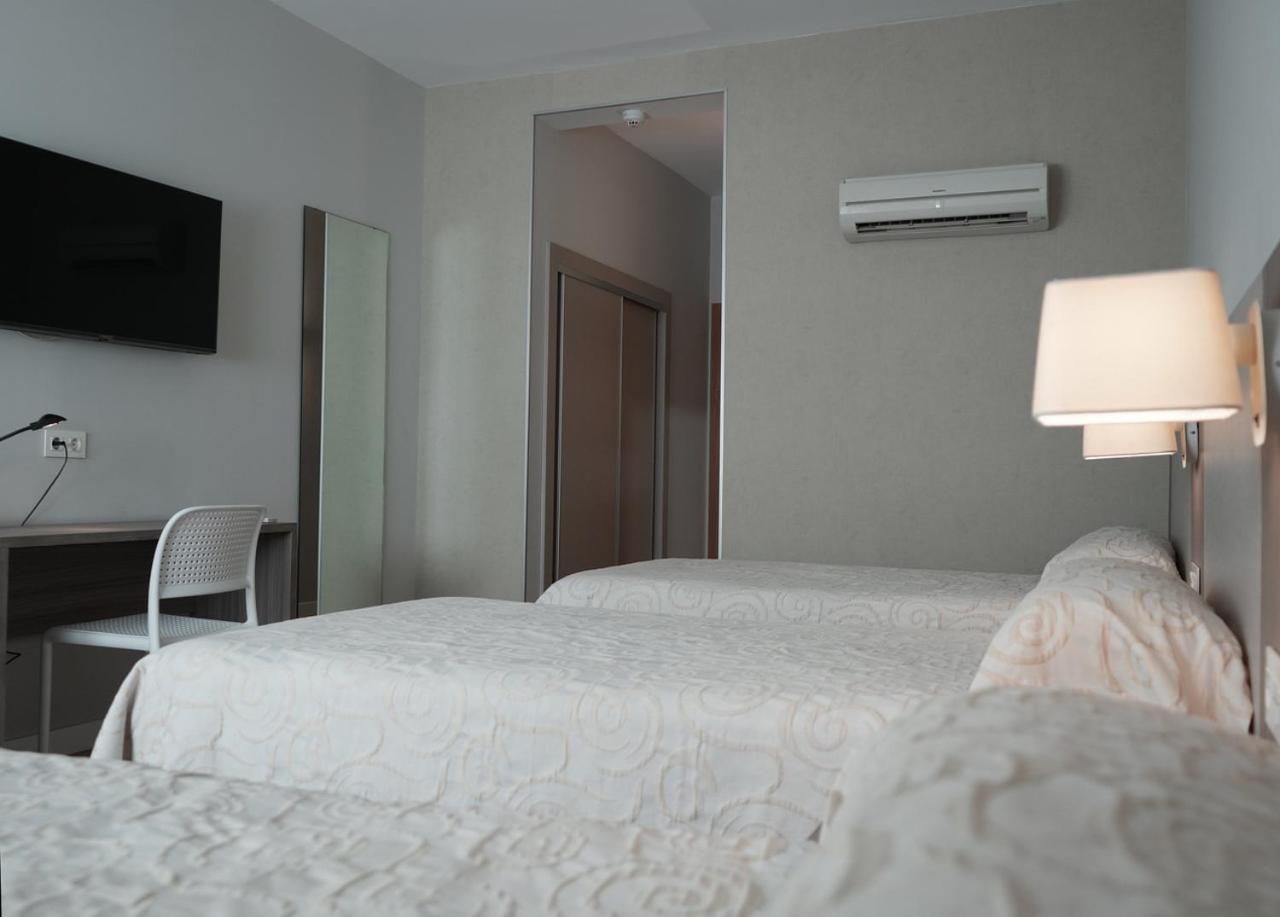 Hotel Villa Ceuti Extérieur photo