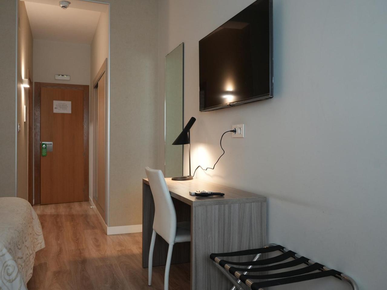 Hotel Villa Ceuti Extérieur photo