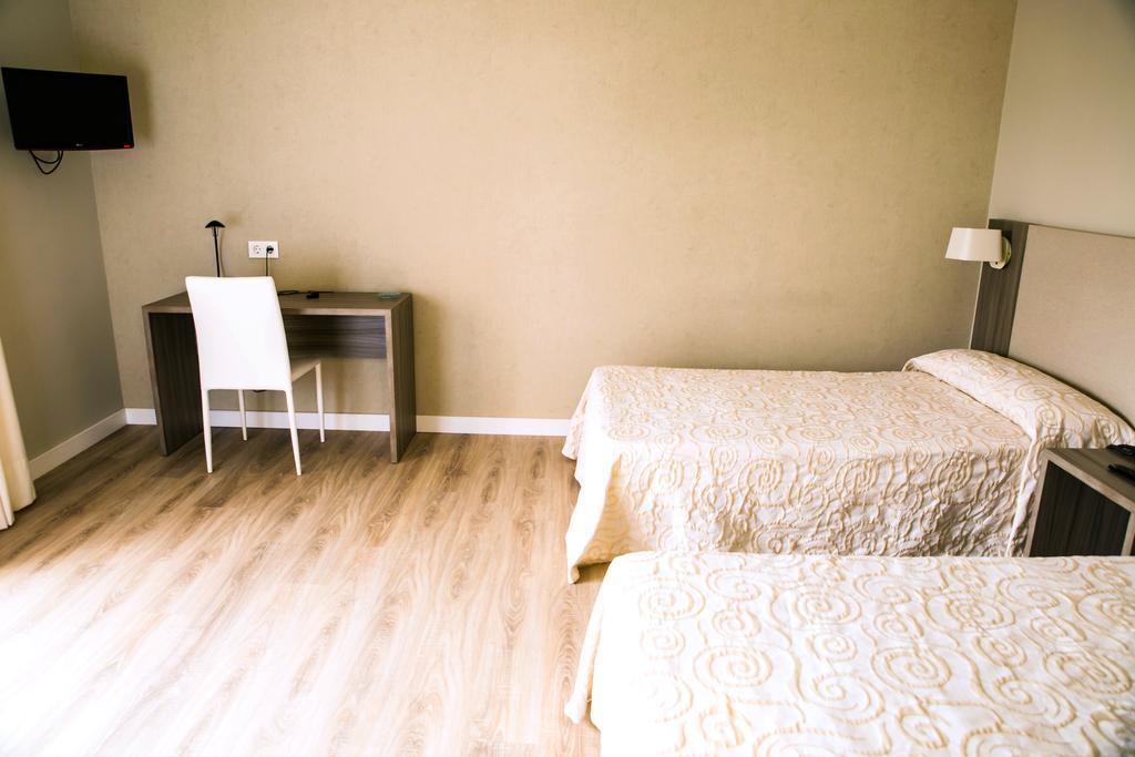 Hotel Villa Ceuti Extérieur photo