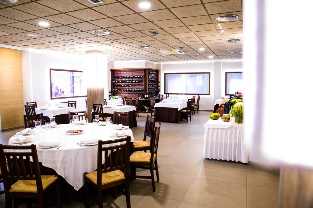 Hotel Villa Ceuti Extérieur photo